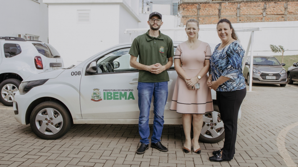 Prefeitura de Ibema inicia a entrega de kits alimentação para os pacientes do transporte da saúde e disponibiliza automóvel para facili...